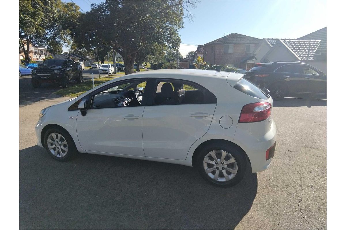 2015 Kia Rio S UB