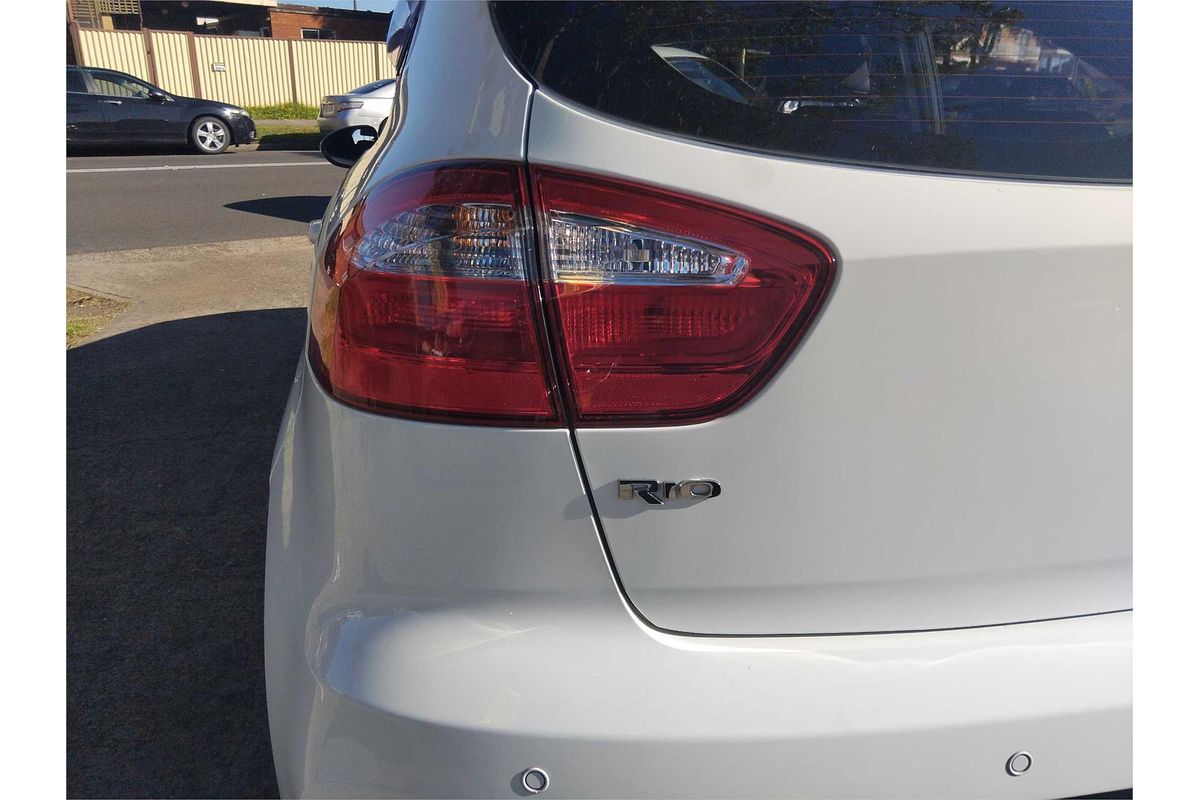 2015 Kia Rio S UB