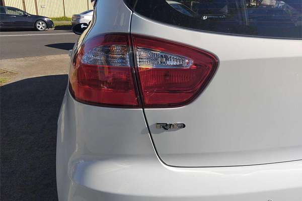 2015 Kia Rio S UB