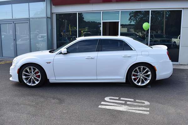 2016 Chrysler 300 SRT LX