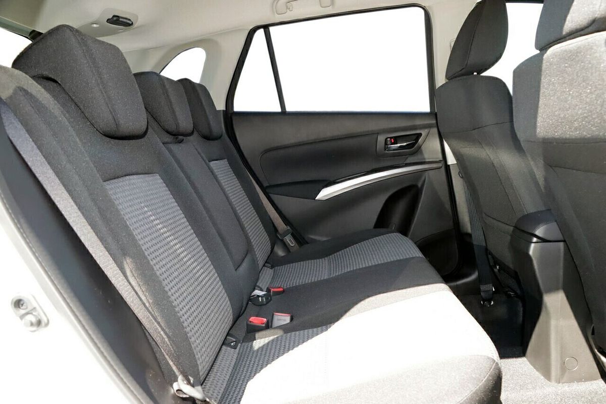 2024 Suzuki S-Cross JYB