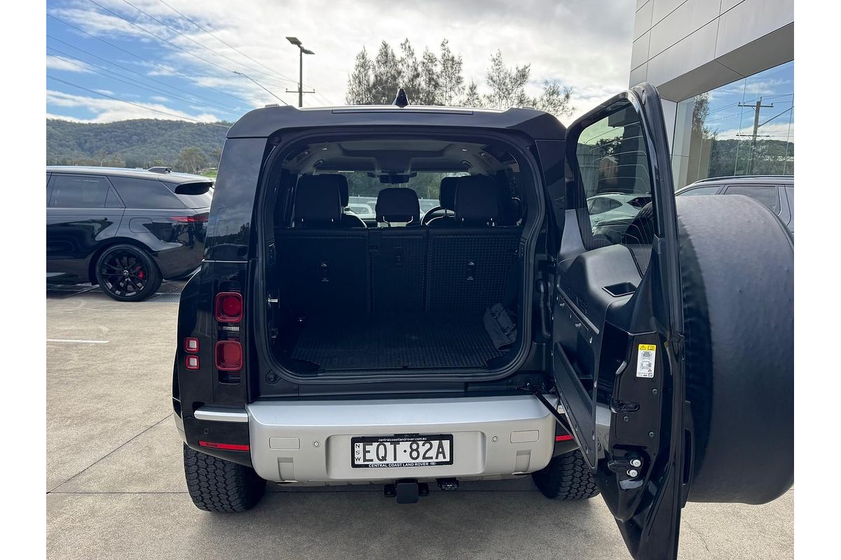 2021 Land Rover Defender 110 P400 XS Edition L663