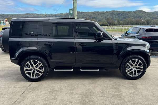 2021 Land Rover Defender 110 P400 XS Edition L663