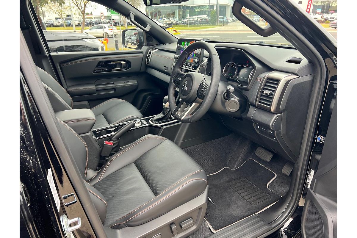 2024 Mitsubishi Triton GSR MV 4X4