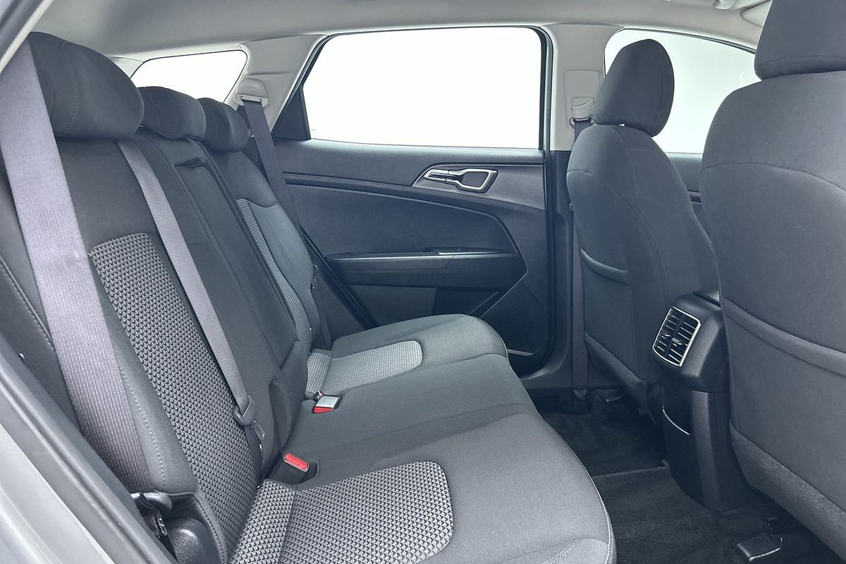 2024 Kia Sportage S NQ5
