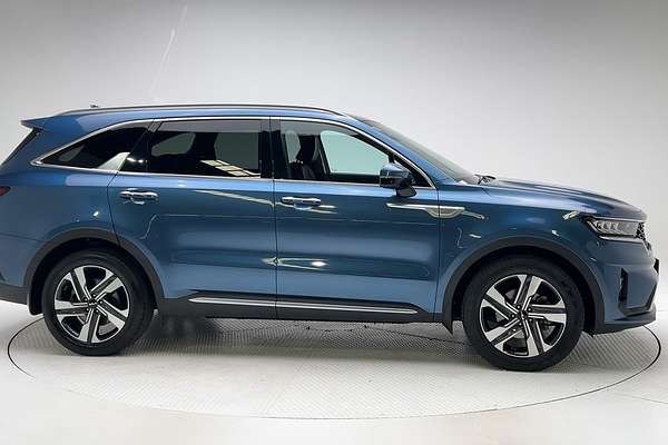 2022 Kia Sorento Sport+ MQ4