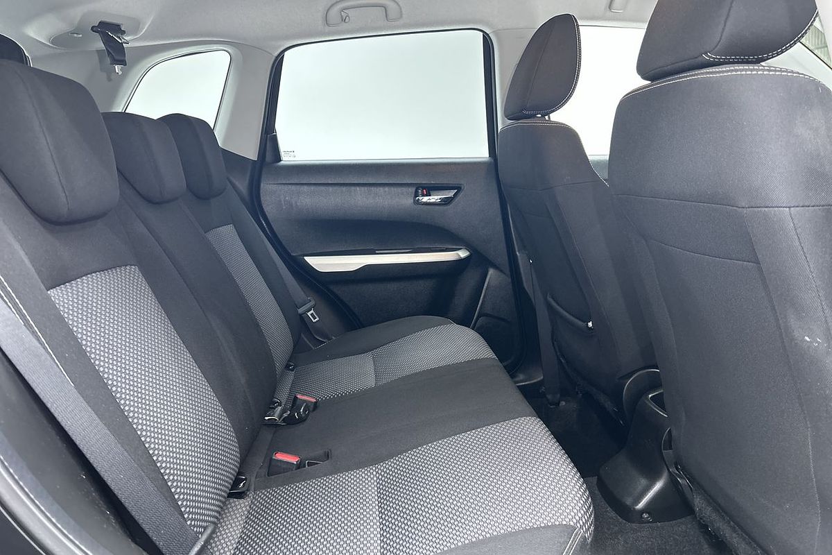 2016 Suzuki Vitara RT-S LY