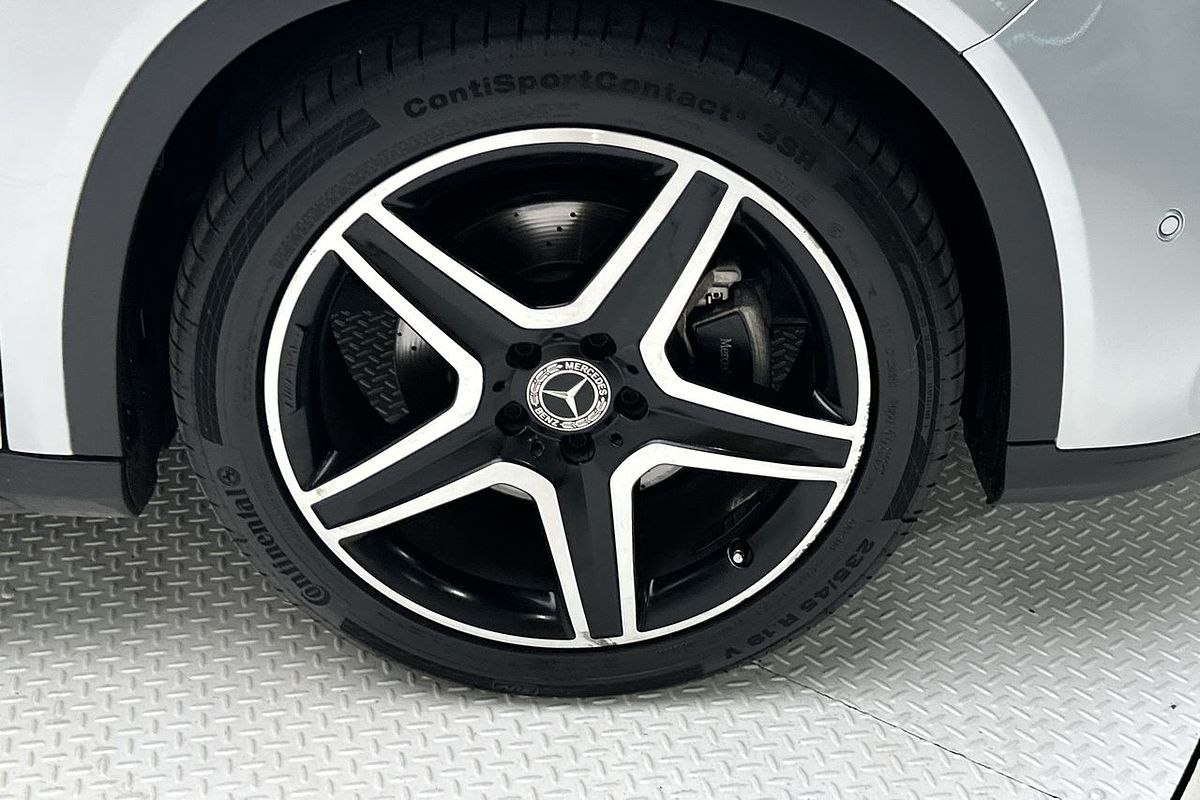 2019 Mercedes-Benz GLA-Class GLA250 X156