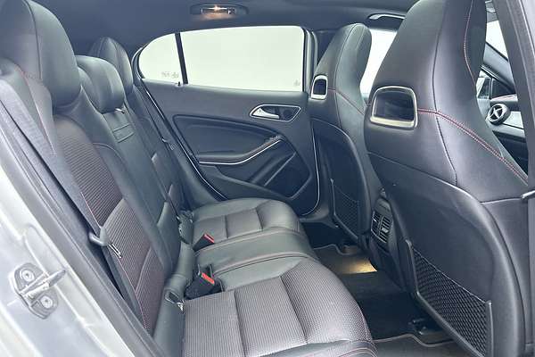 2019 Mercedes-Benz GLA-Class GLA250 X156