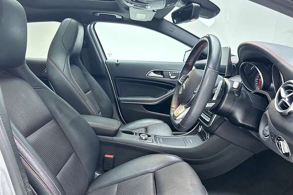 2019 Mercedes-Benz GLA-Class GLA250 X156
