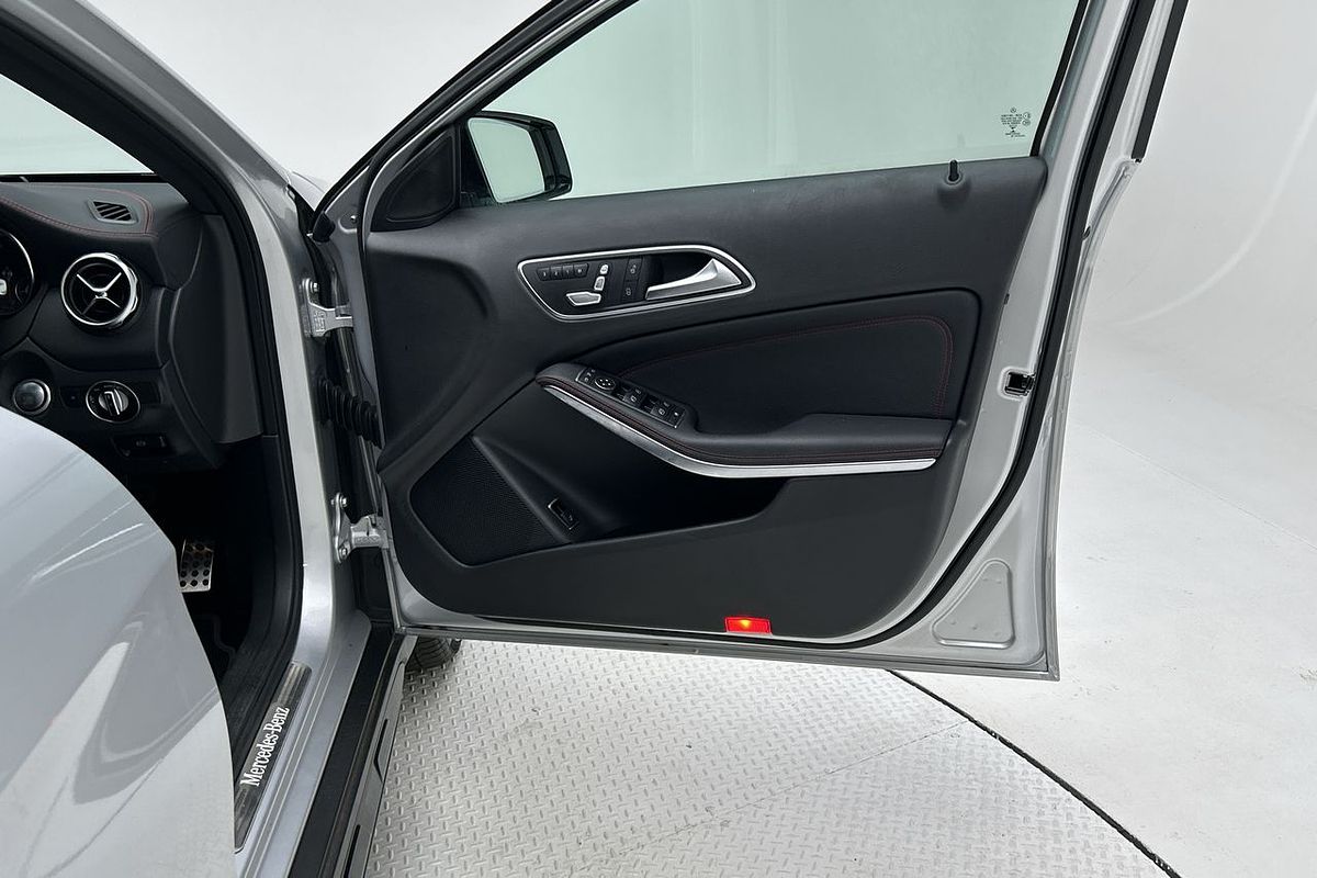 2019 Mercedes-Benz GLA-Class GLA250 X156
