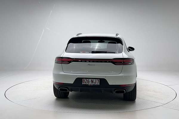 2021 Porsche Macan 95B