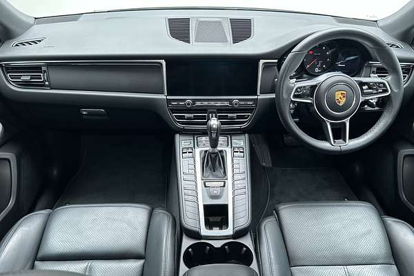 2021 Porsche Macan 95B