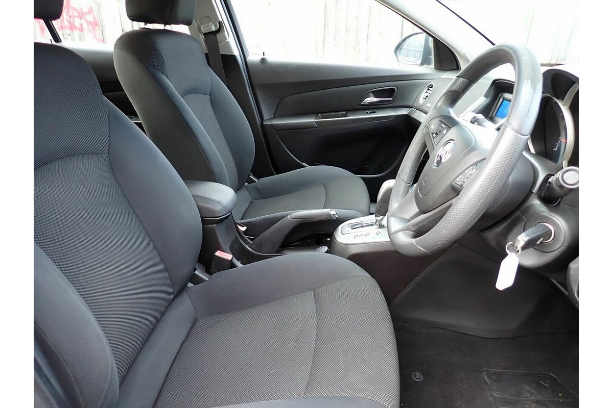 2013 Holden Cruze CD Equipe JH Series II