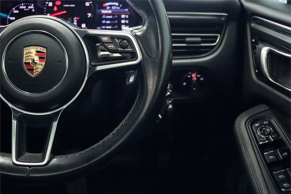 2019 Porsche Macan 95B