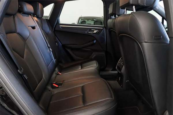 2019 Porsche Macan 95B