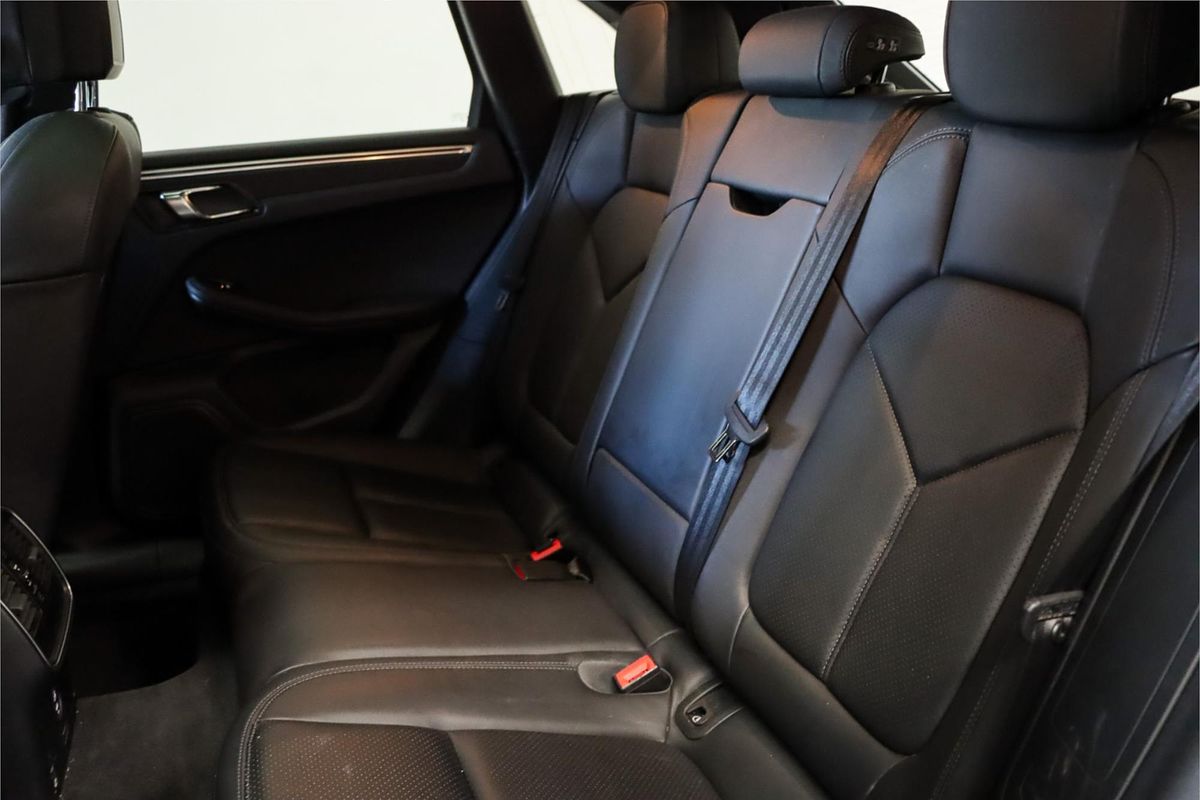 2019 Porsche Macan 95B