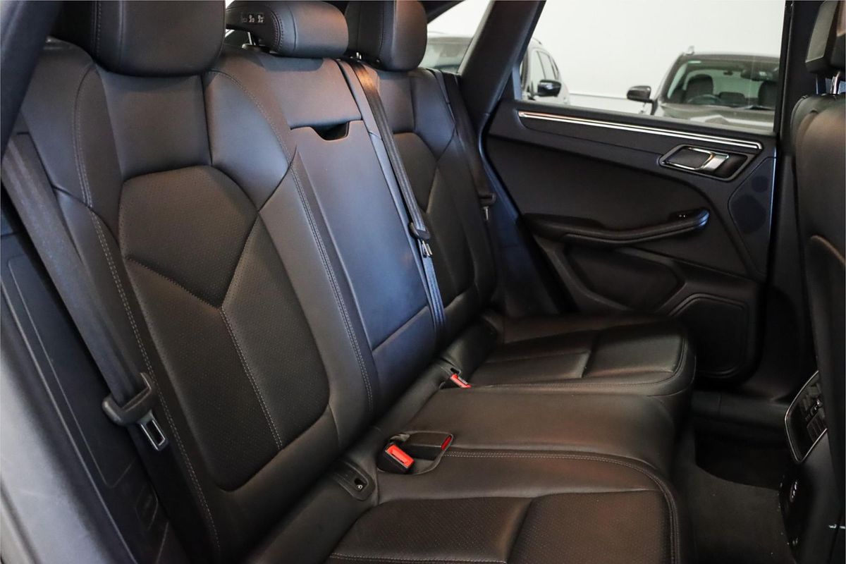 2019 Porsche Macan 95B