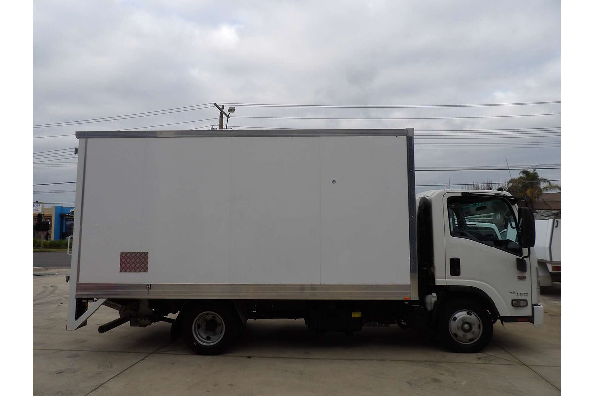 2021 Isuzu N Series NNR 45-150 Vanpack
