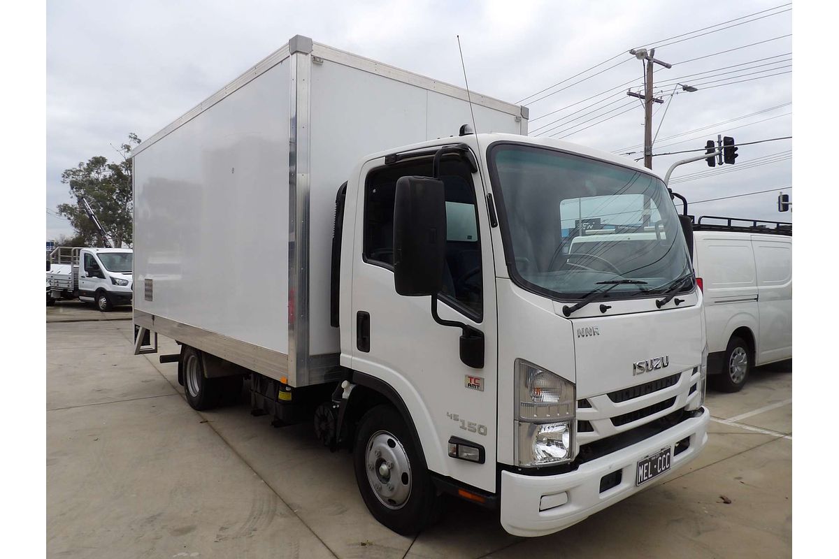 2021 Isuzu N Series NNR 45-150 Vanpack