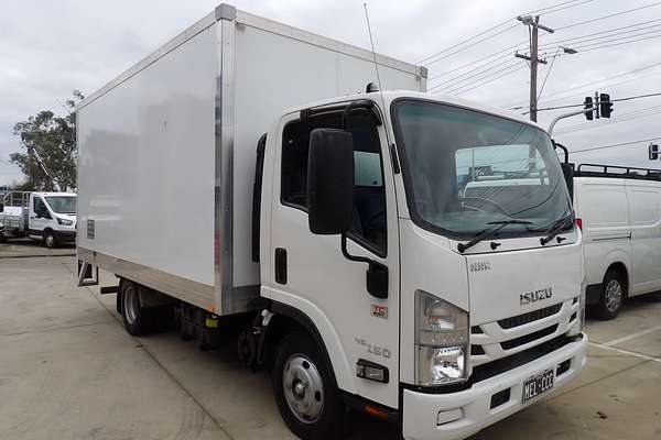 2021 Isuzu N Series NNR 45-150 Vanpack