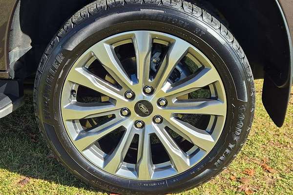 2024 Ford Everest Platinum 3.0L