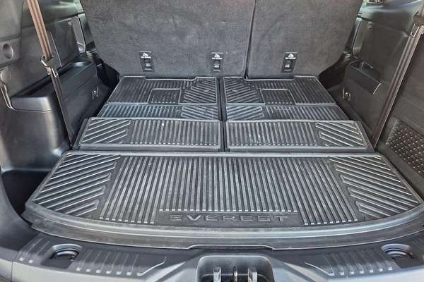 2024 Ford Everest Platinum 3.0L