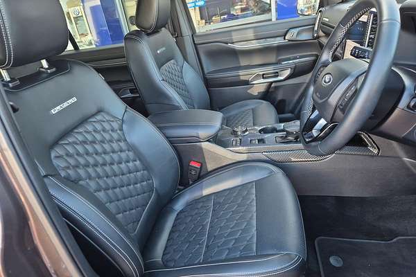 2024 Ford Everest Platinum 3.0L