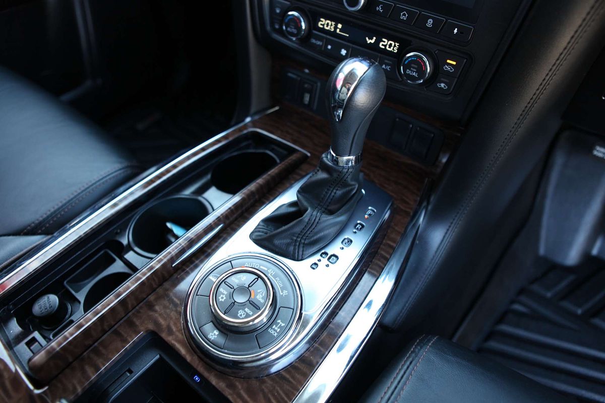 2024 Nissan Patrol Ti Y62
