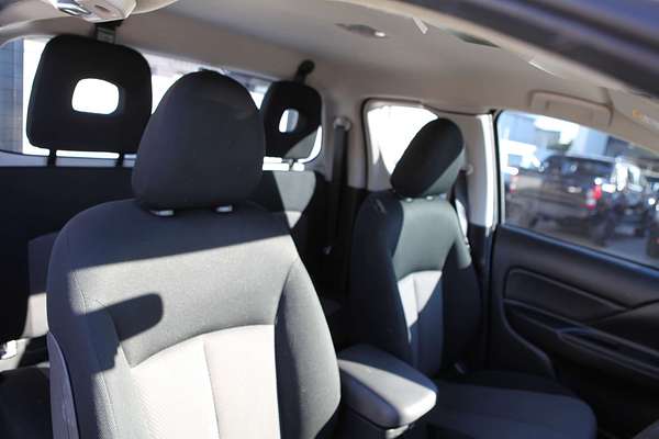 2020 Mitsubishi Triton GLX MR 4X4