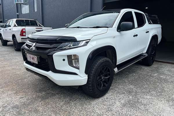 2019 Mitsubishi Triton GLX+ MR 4X4