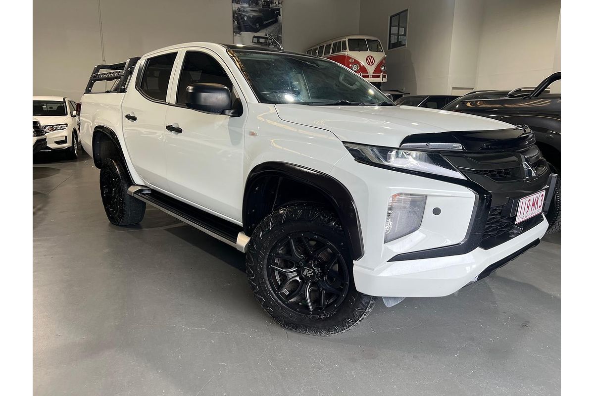 2019 Mitsubishi Triton GLX+ MR 4X4