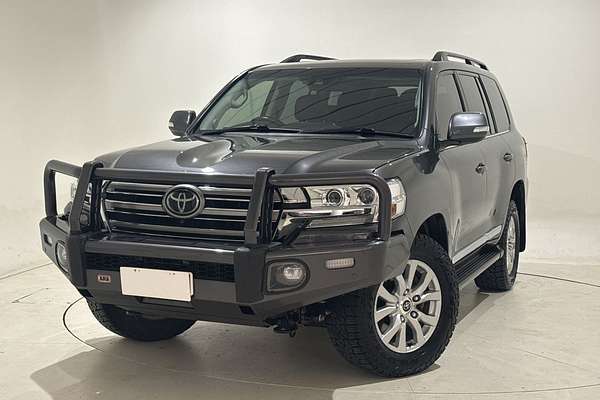 2018 Toyota Landcruiser Sahara VDJ200R