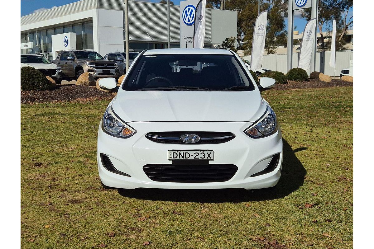 2017 Hyundai Accent Active RB4