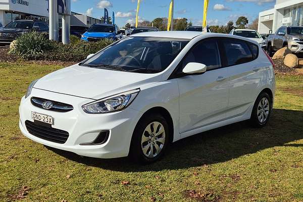 2017 Hyundai Accent Active RB4