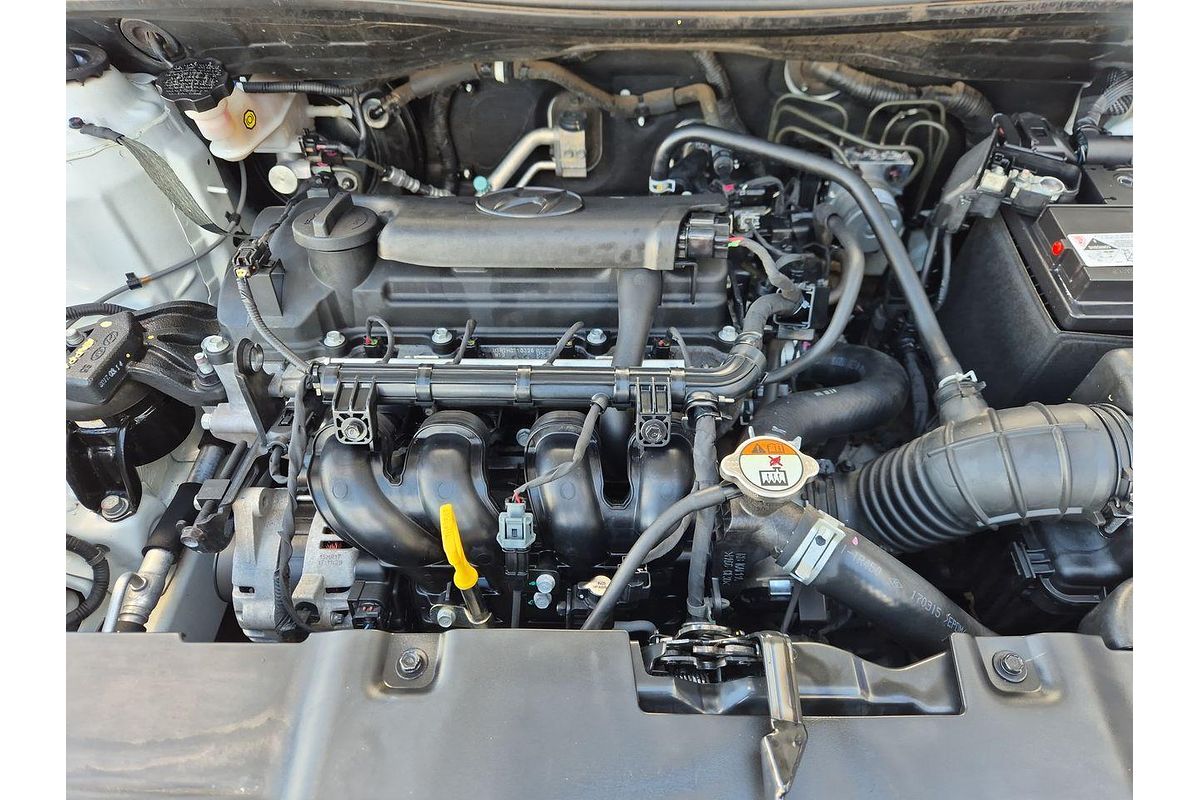 2017 Hyundai Accent Active RB4