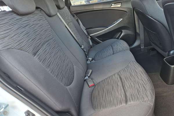 2017 Hyundai Accent Active RB4
