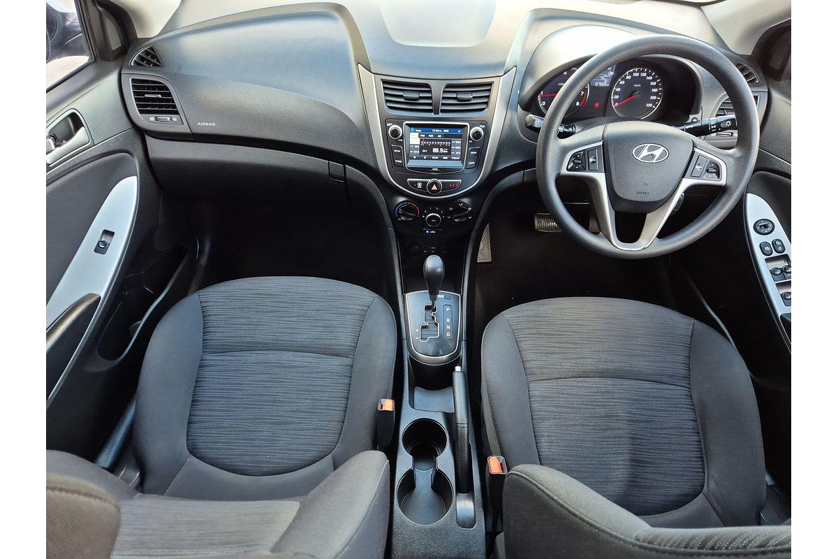 2017 Hyundai Accent Active RB4