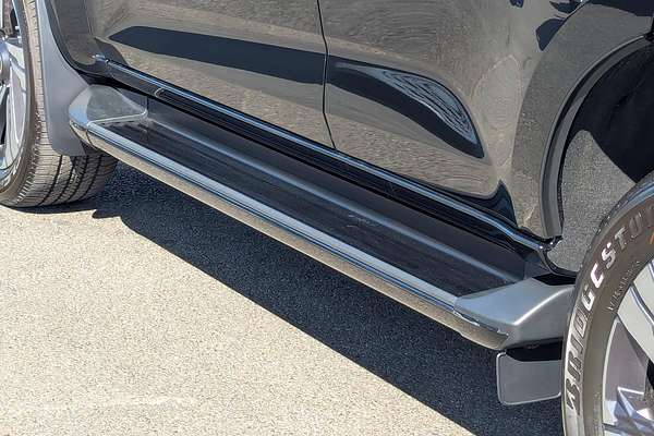 2025 Isuzu MU-X LS-T