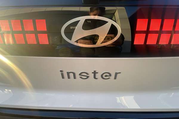 2025 Hyundai INSTER Cross AX.V1