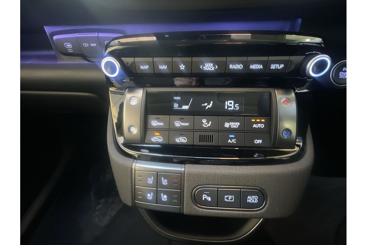 2025 Hyundai INSTER Cross AX.V1