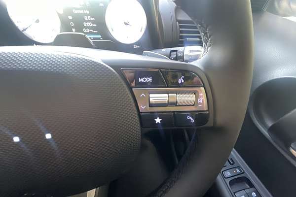 2025 Hyundai INSTER Cross AX.V1