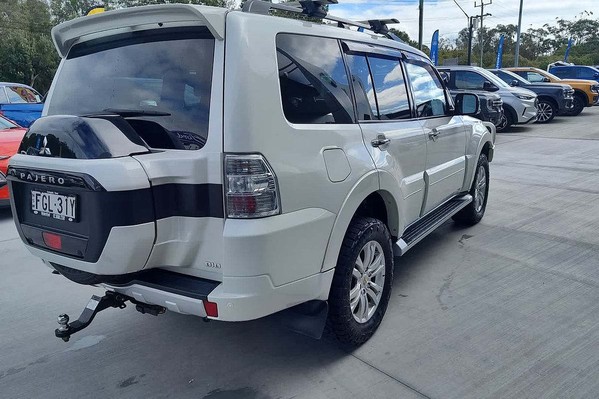 2014 Mitsubishi Pajero GLS NX