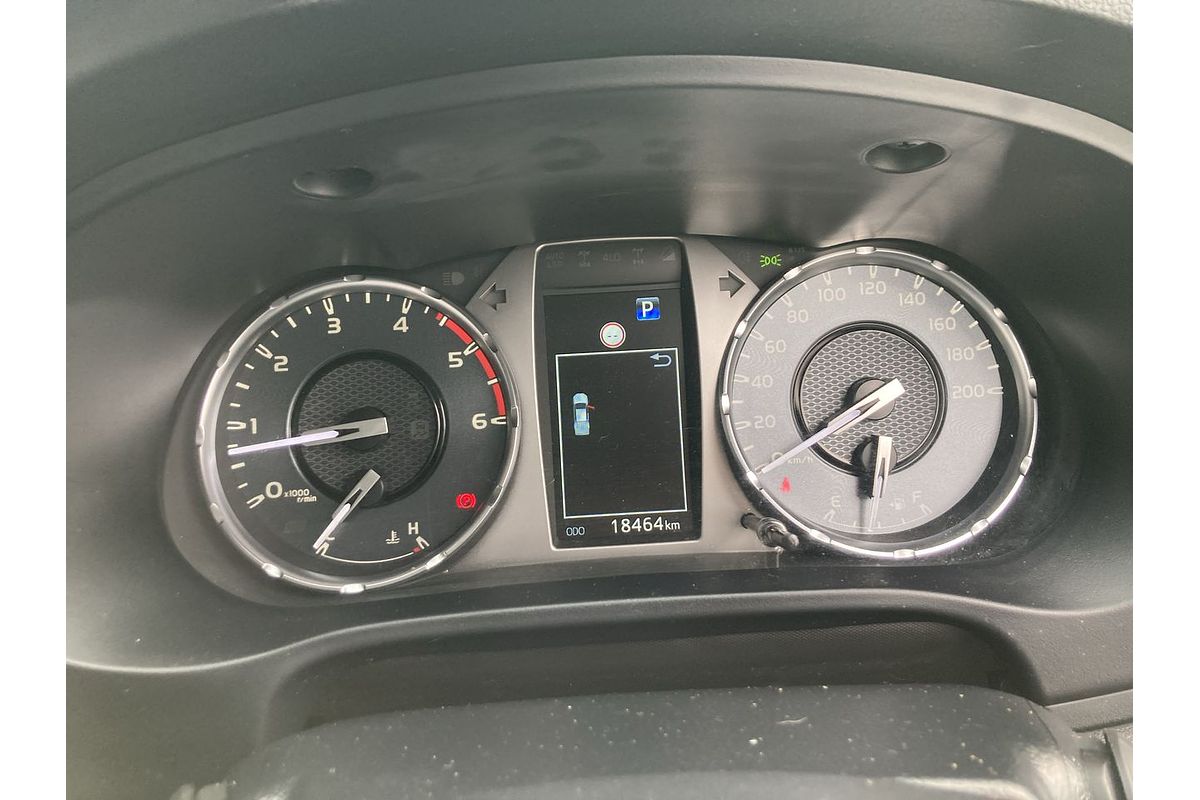 2024 Toyota Hilux SR 48V GUN126R 4X4