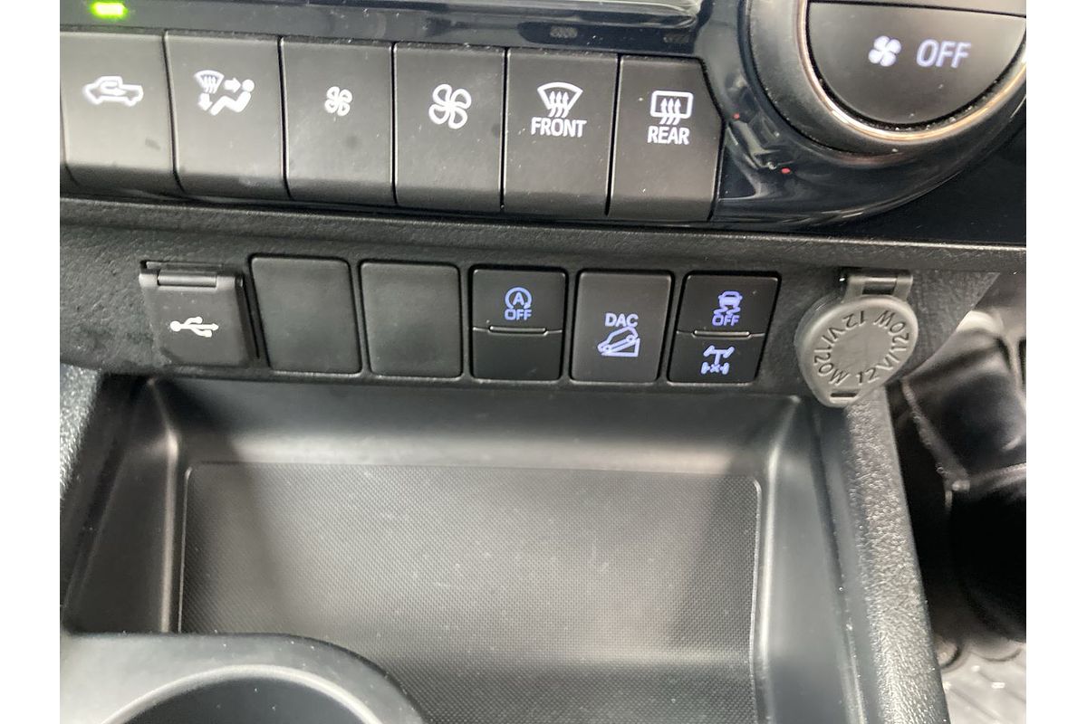 2024 Toyota Hilux SR 48V GUN126R 4X4