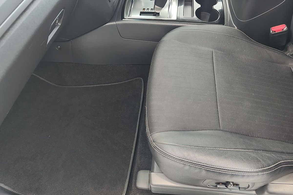 2014 Mitsubishi Pajero GLS NX