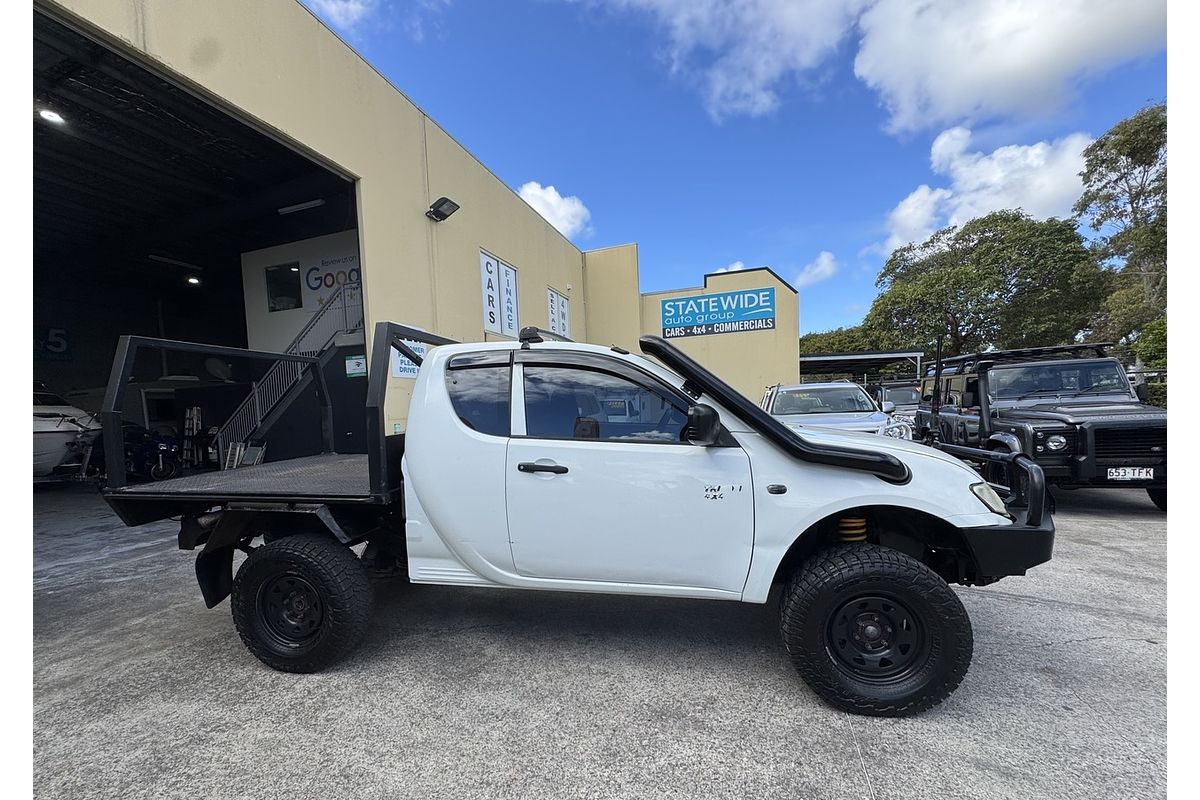 2011 Mitsubishi Triton GLX MN 4X4