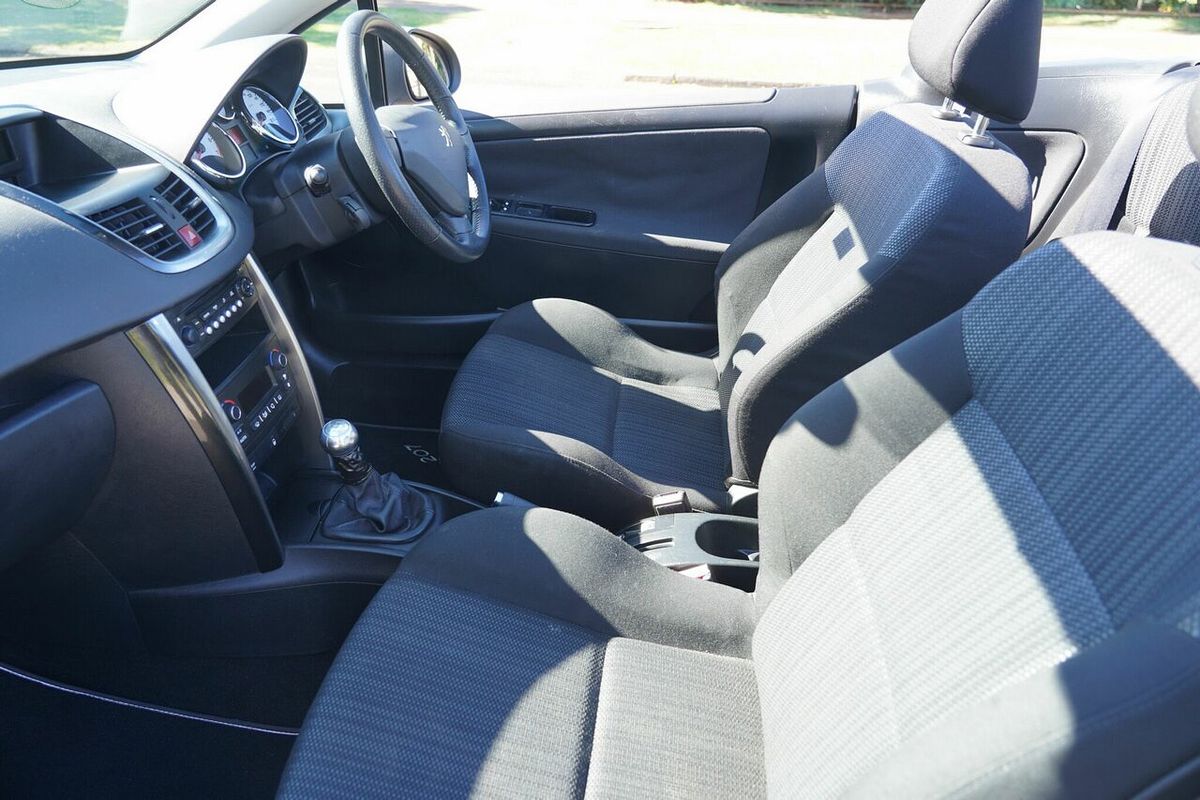 2009 Peugeot 207 CC 1.6