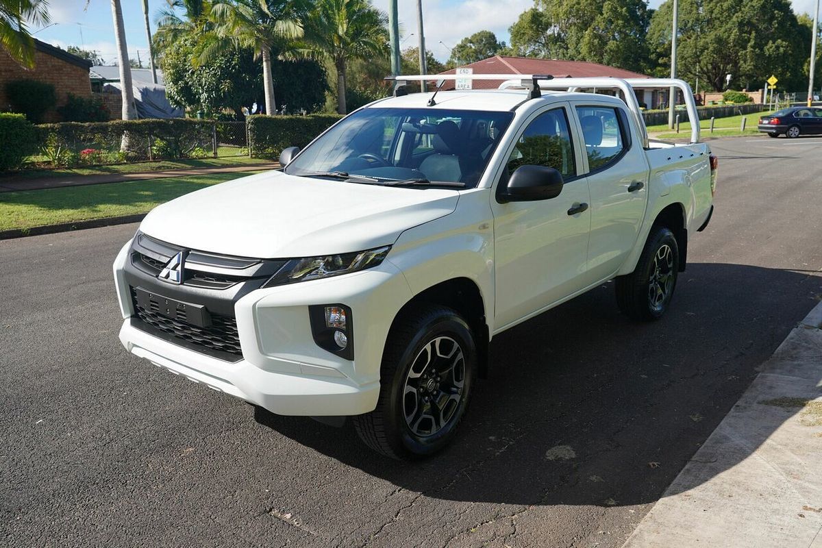 2019 Mitsubishi Triton GLX MR 4X4
