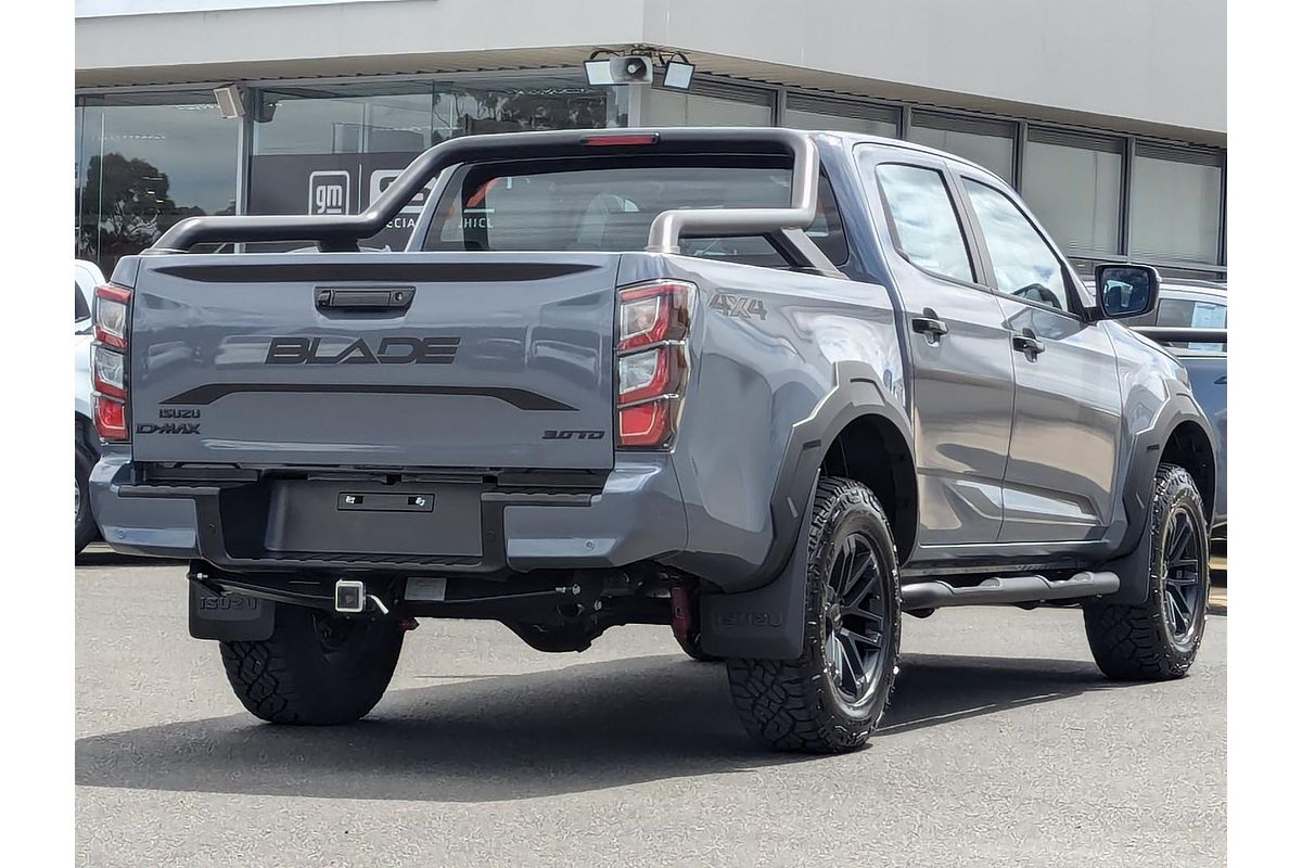2025 Isuzu D-MAX BLADE 4X4